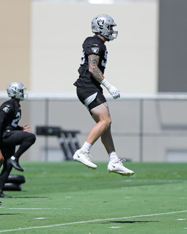 Maxx Crosby 6_8 2